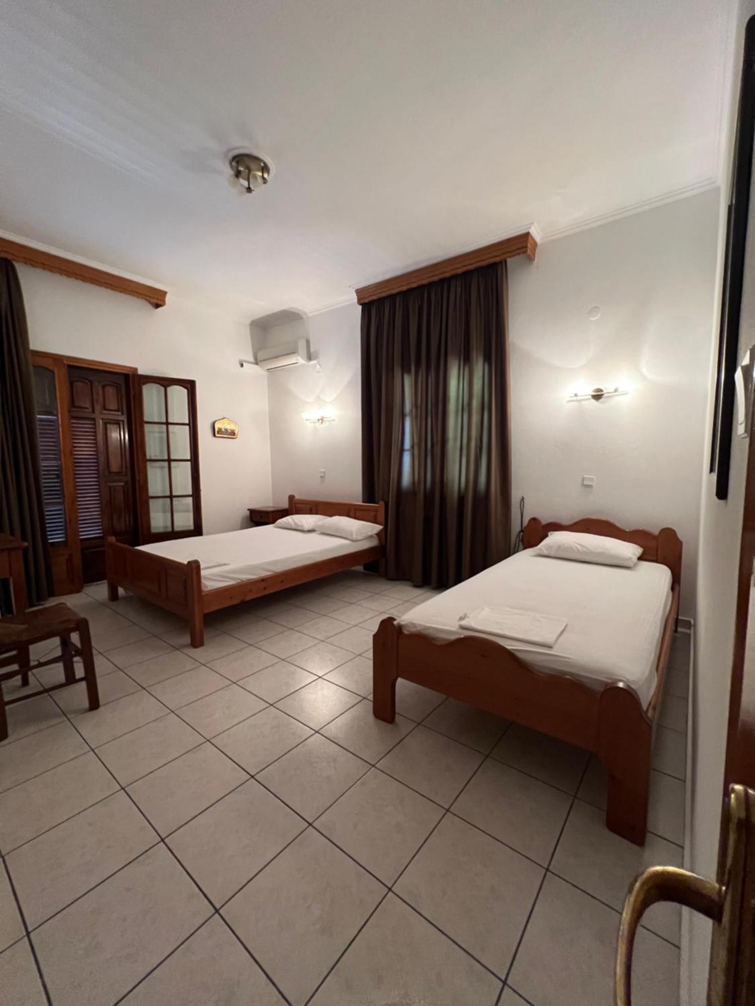 Boufidis Rooms Kalambaka Extérieur photo