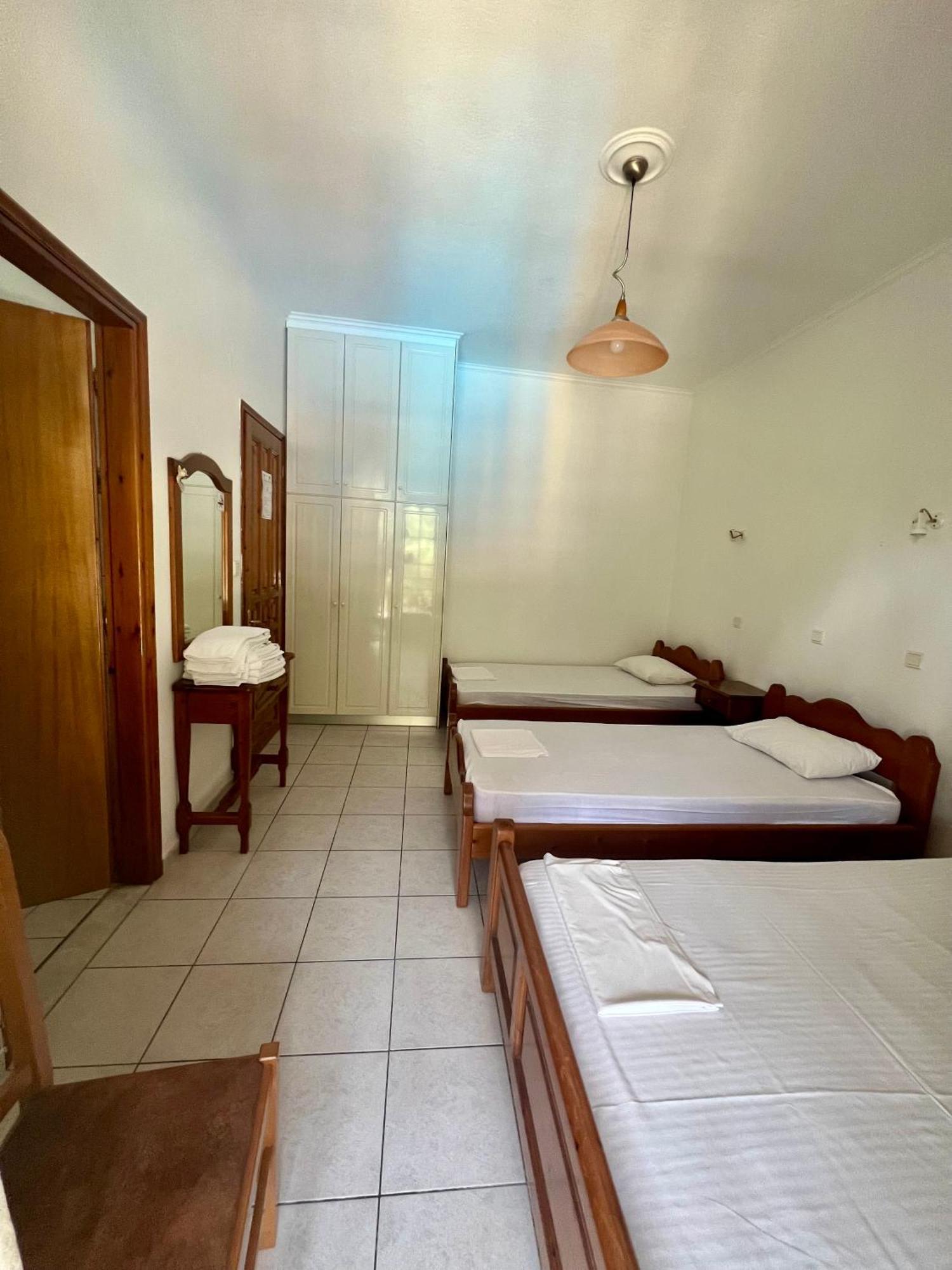 Boufidis Rooms Kalambaka Extérieur photo